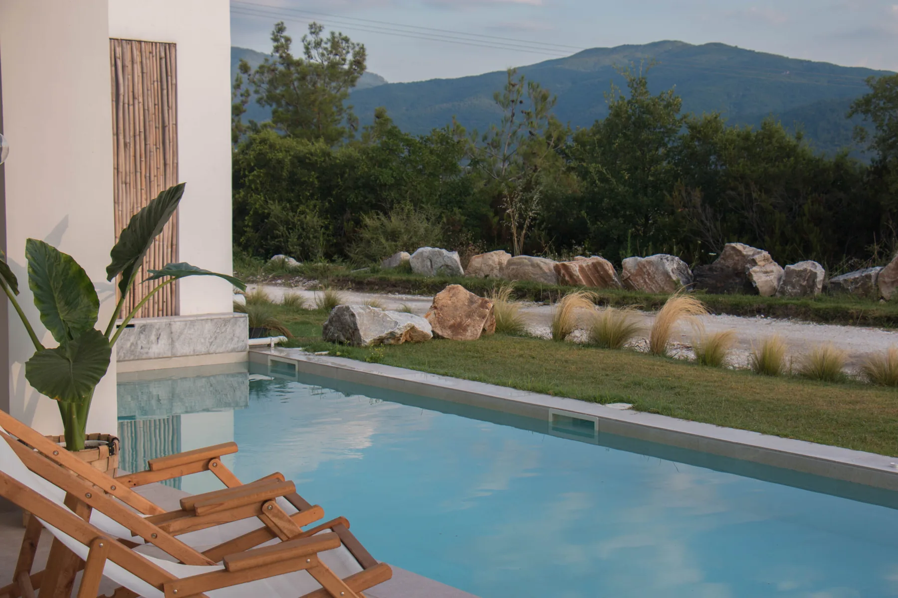 Private pool with mountain view